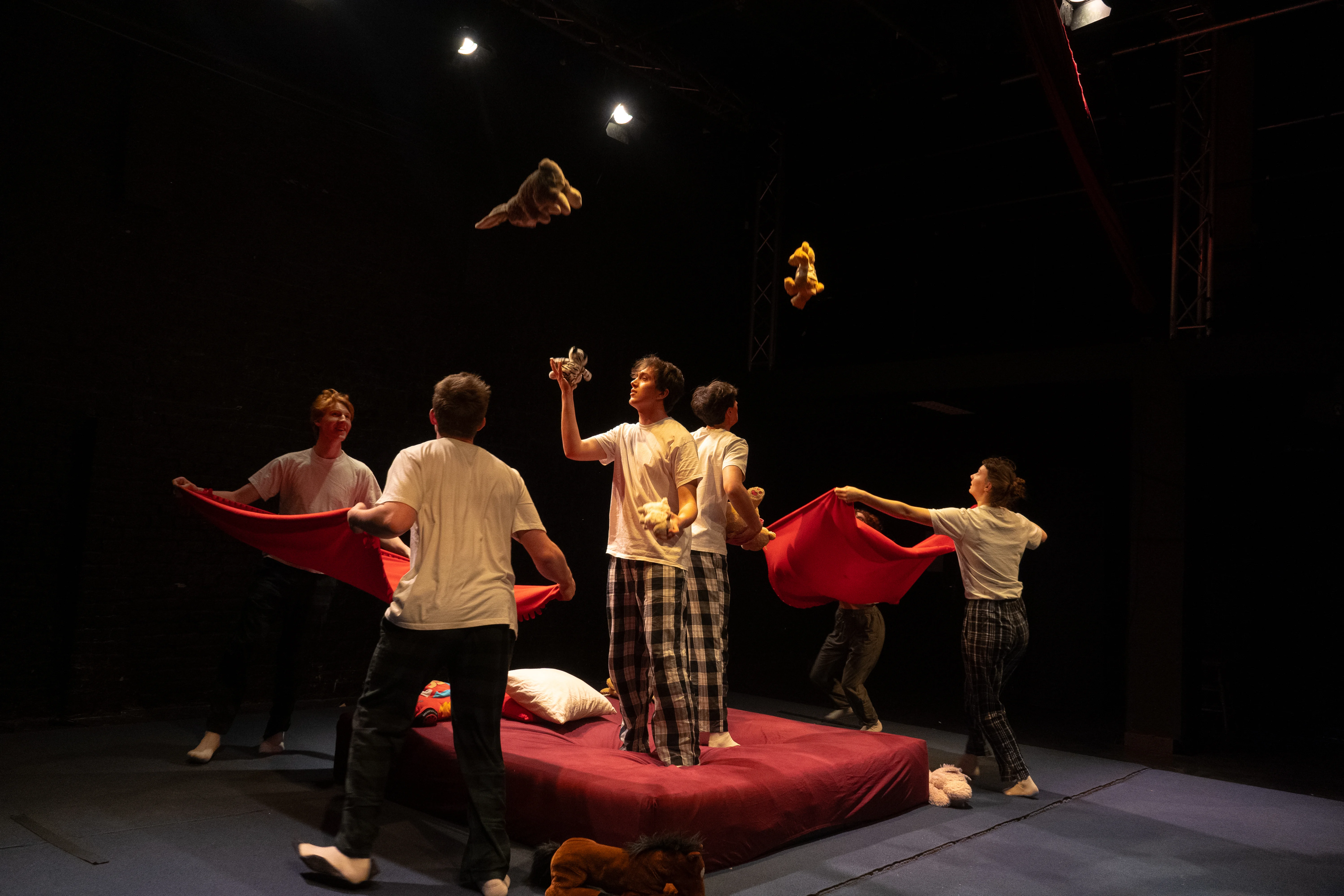 Knuffels en Kussen performance 1